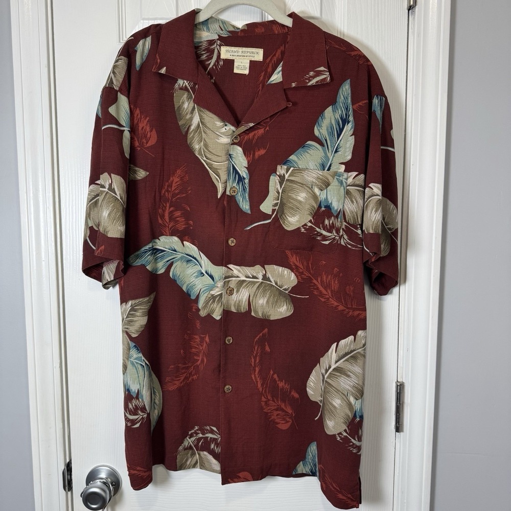 Island Republic Mens Shirt Size L 100% Silk Floral Tropical Short Sleeve Button